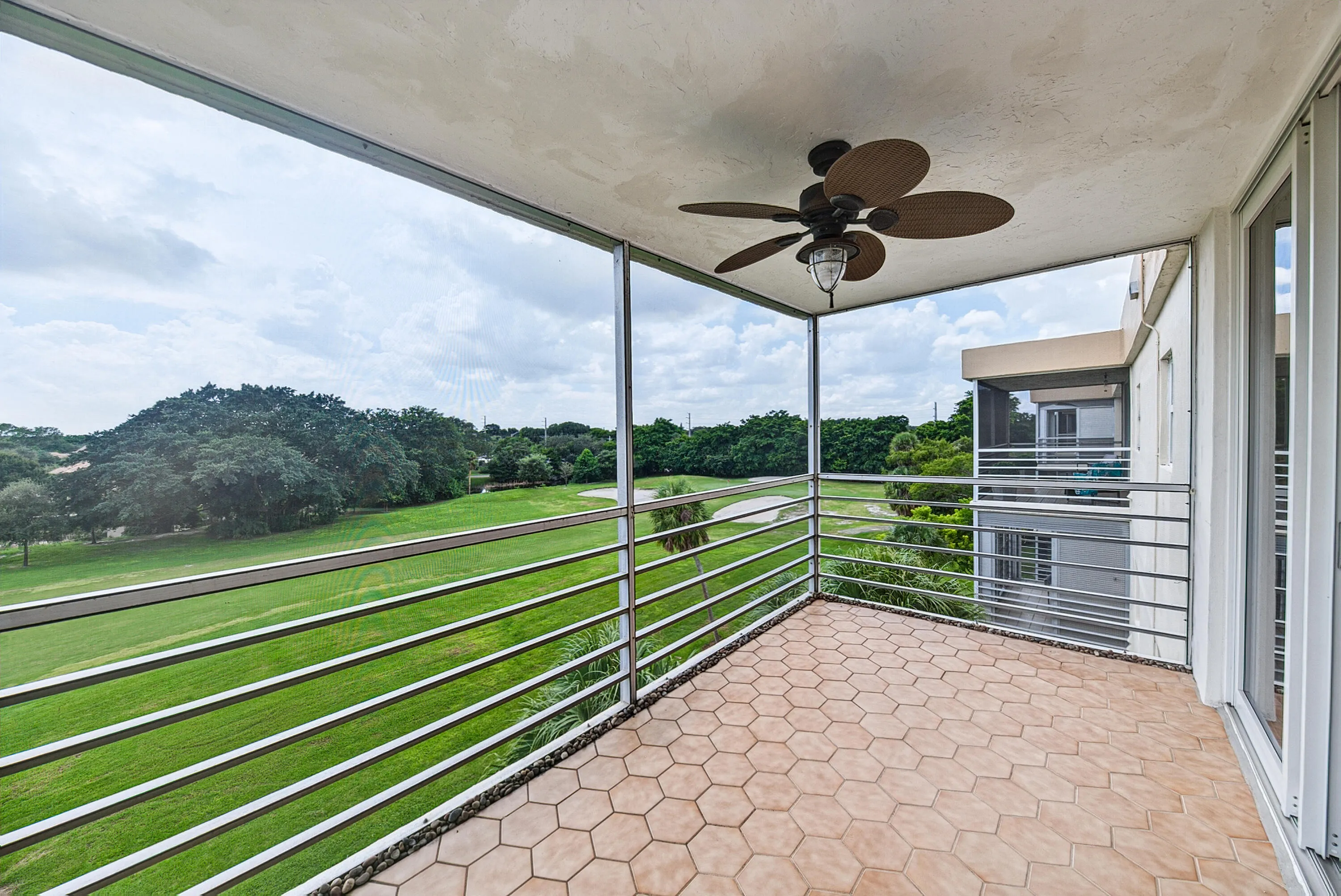 4000 Cypress Grove Way 506, Pompano Beach, Florida 33069 — photo 2