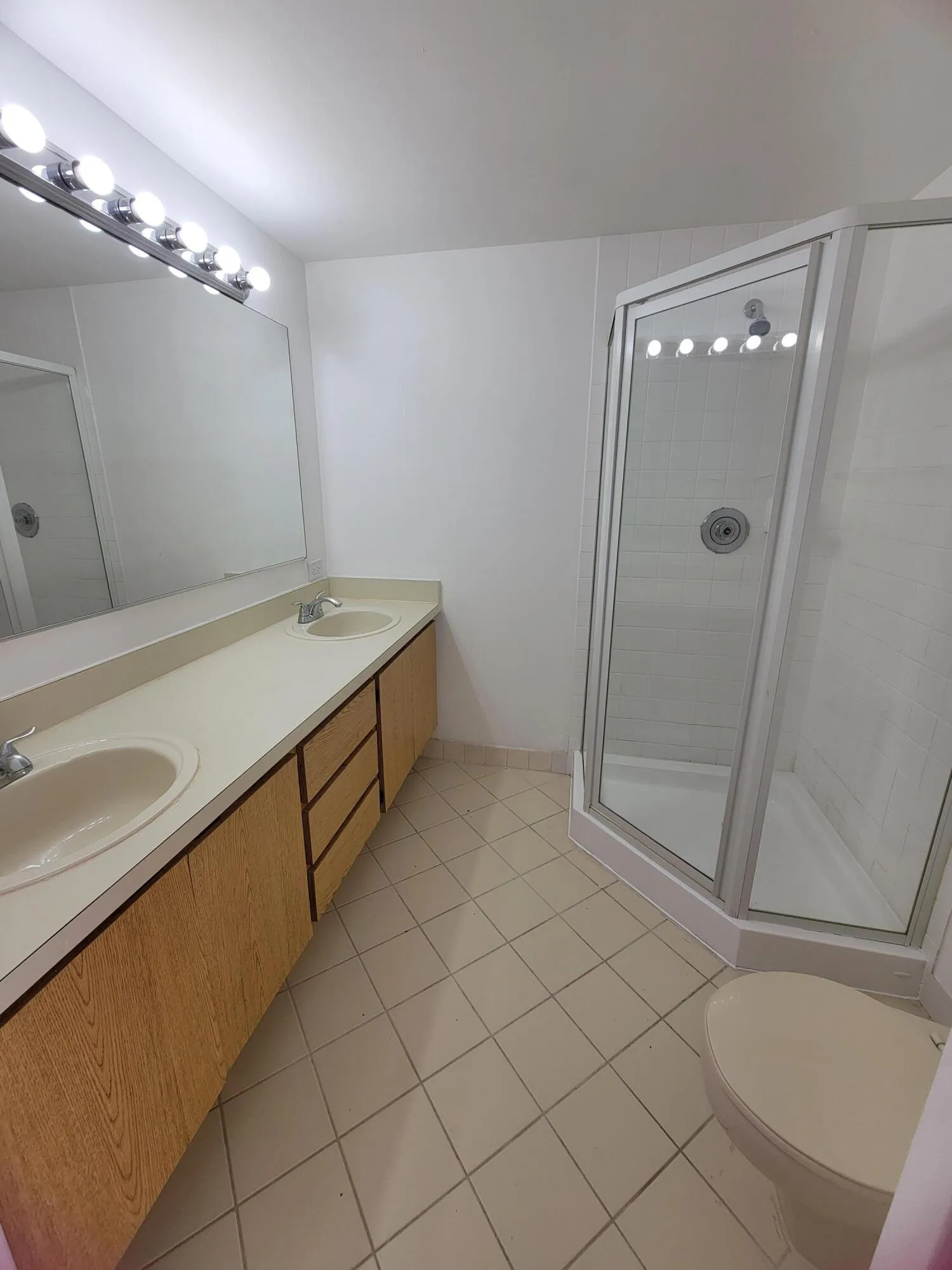 588 Green Springs Place 588, West Palm Beach, Florida 33409 — photo 15