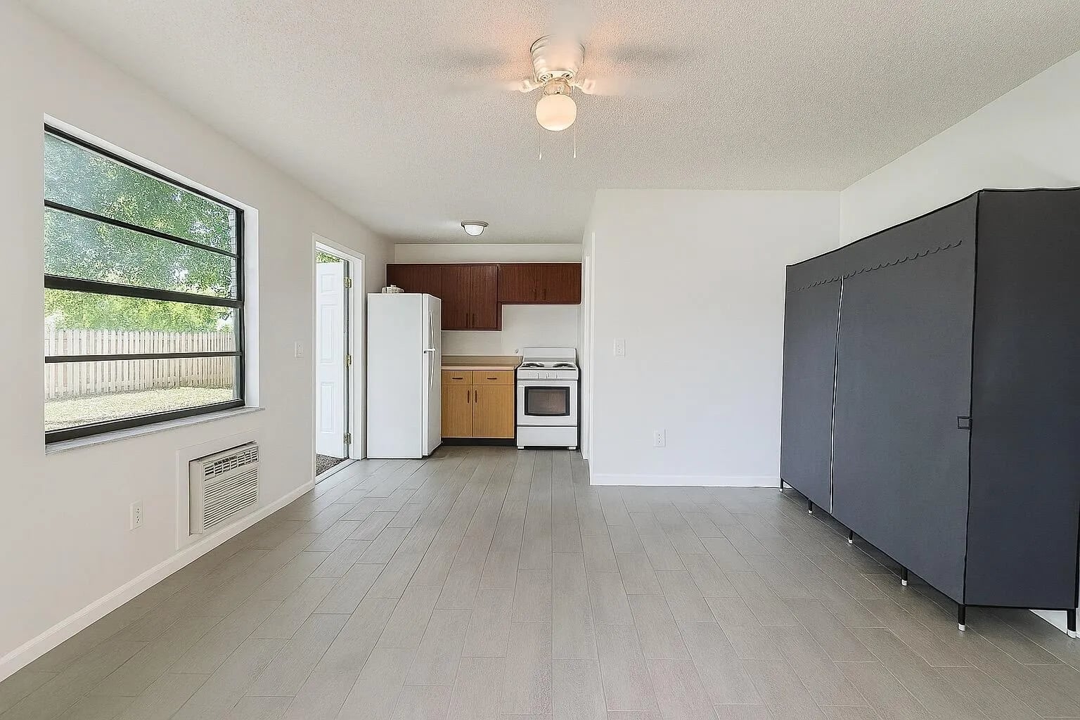 3539 Melaleuca Lane, Lake Worth, Florida 33461 — photo 4