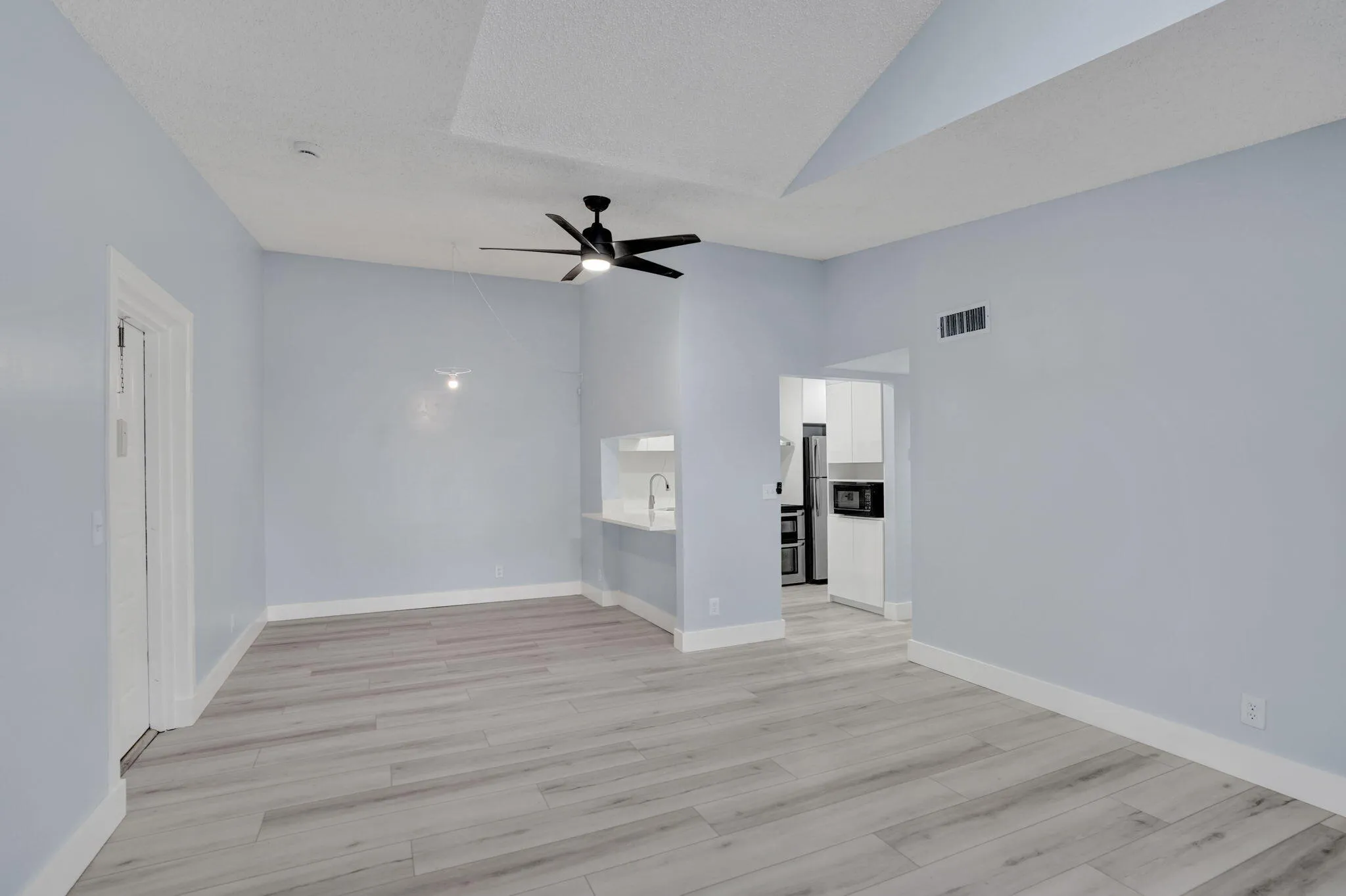 203 Foxtail Drive H3, West Palm Beach, Florida 33415 — photo 13