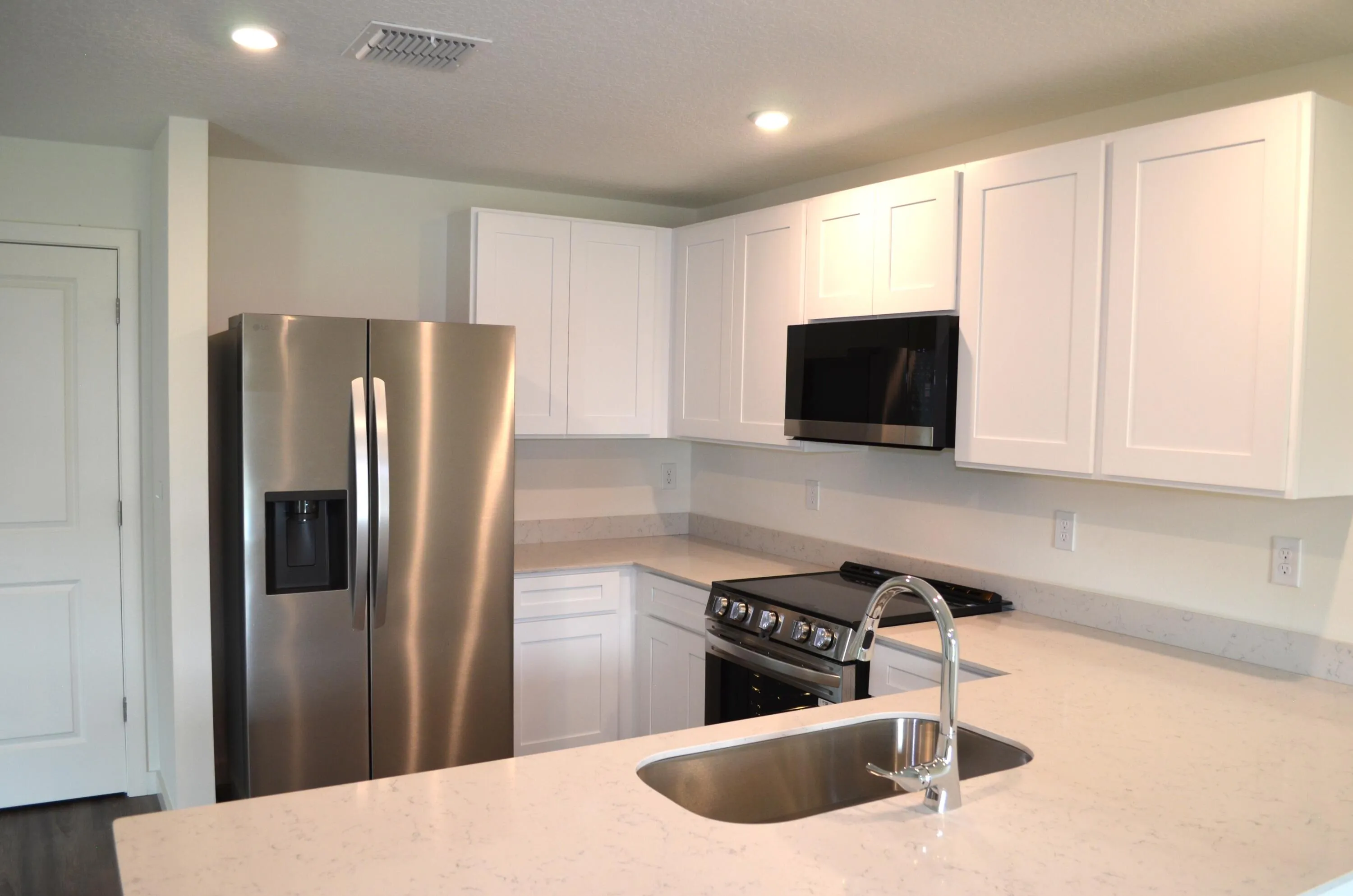 8201 Deland Avenue, Fort Pierce, Florida 34951 — photo 11