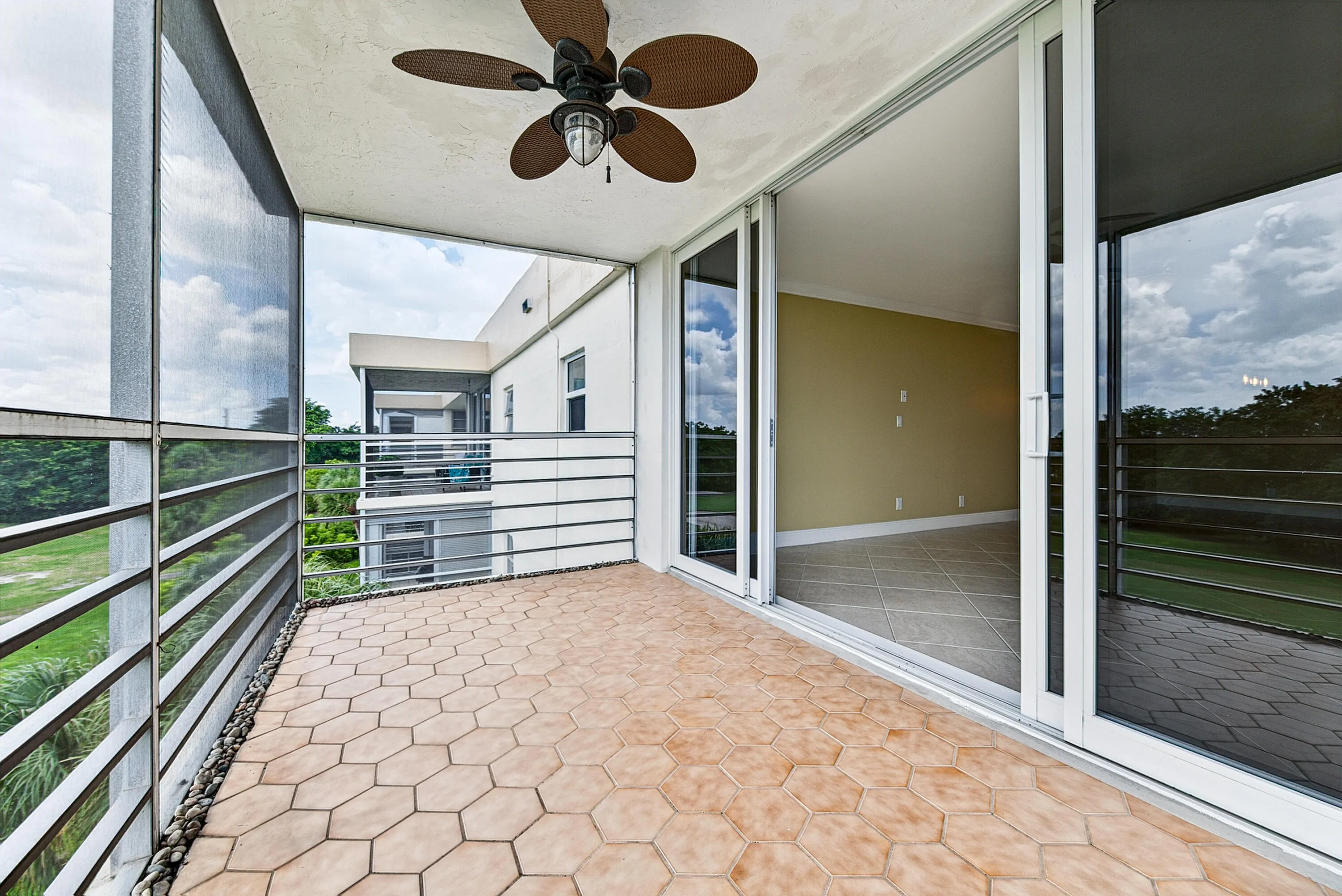 4000 Cypress Grove Way 506, Pompano Beach, Florida 33069 — photo 3