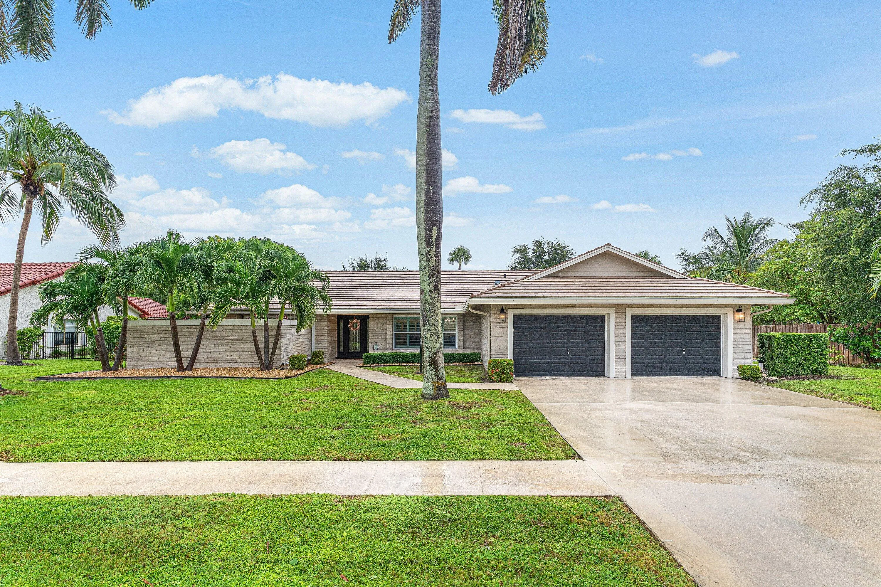 9077 Old Pine Road, Boca Raton, Florida 33428 — photo 1