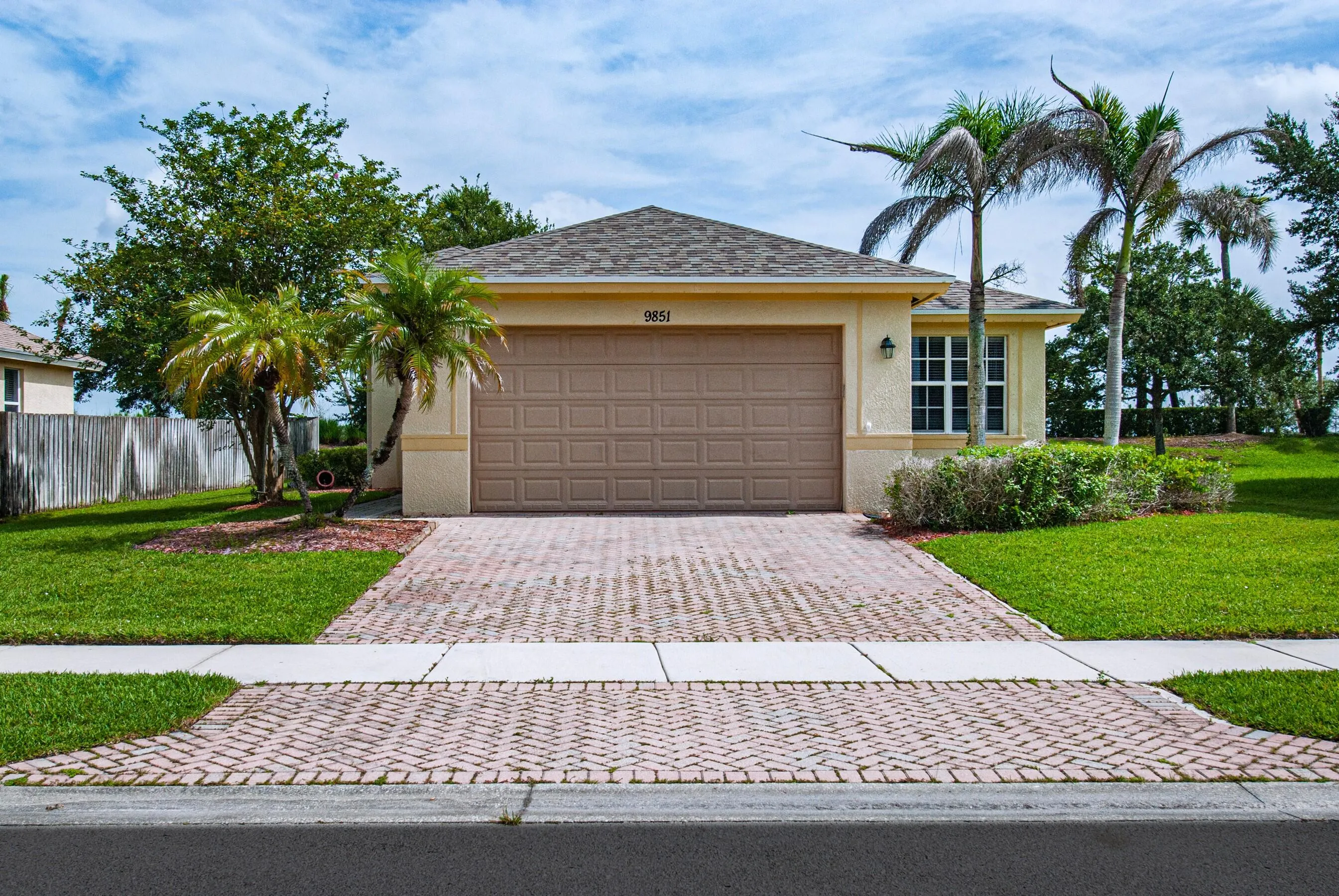 9851 E Verona Circle, Vero Beach, Florida 32966 — photo 1