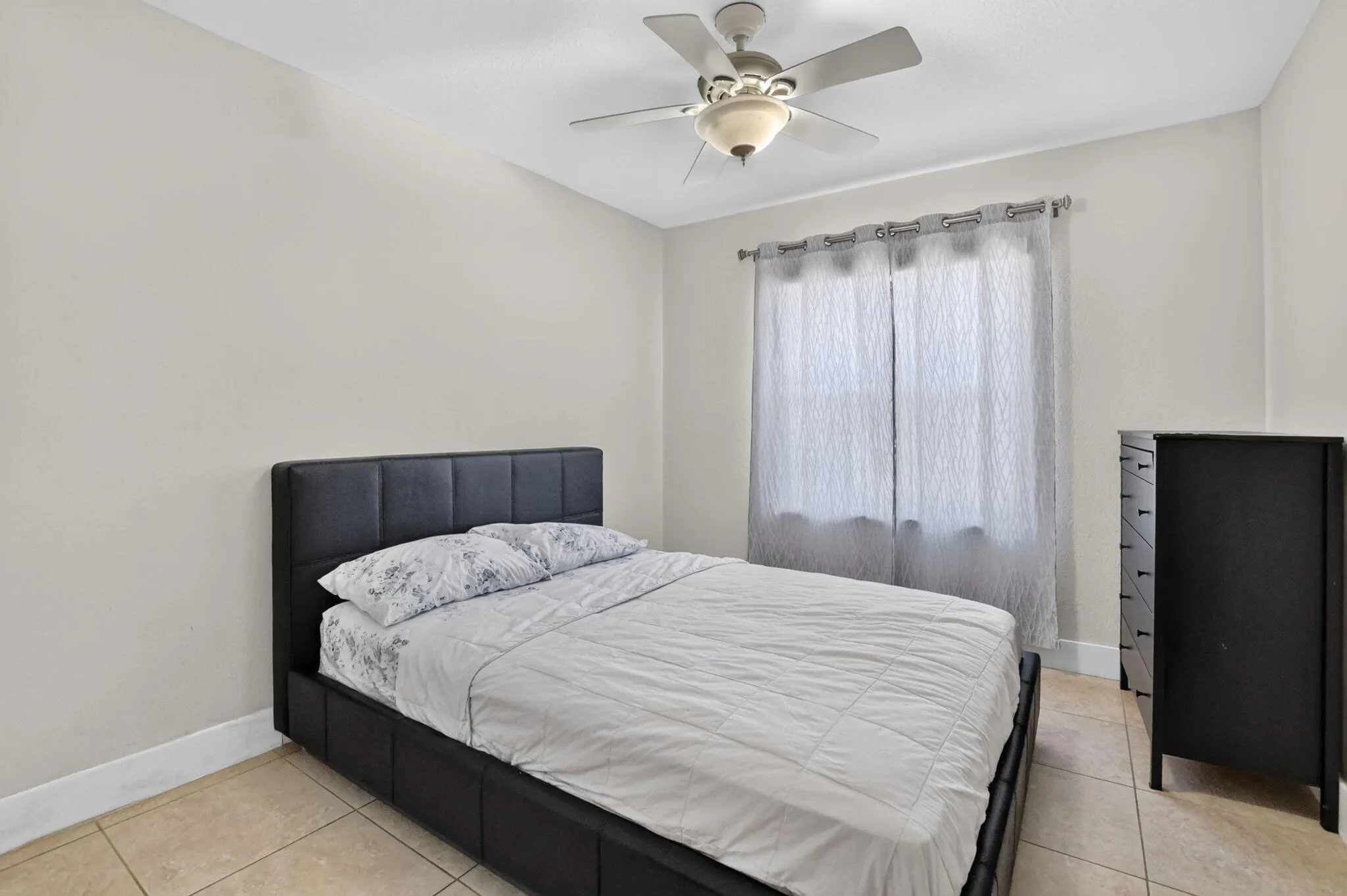 5659 Nw 109th Lane, Coral Springs, Florida 33076 — photo 40