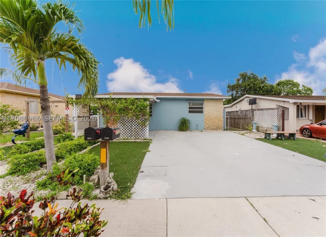 5737 Grant St 1, Hollywood, Florida 33021