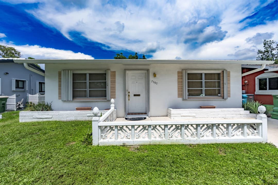 7307 Nw 62nd Street, Tamarac, Florida 33321